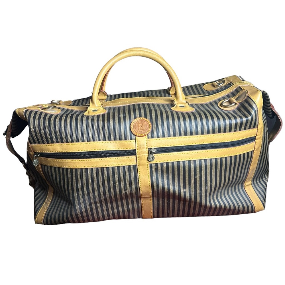 Vintage fendi duffle bag